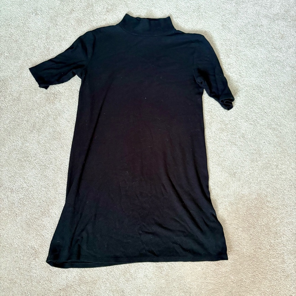 Old Navy Black Ribbed Turtleneck Sweater